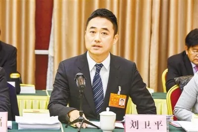 卫龙辣条现在资产,卫龙辣条最新市值多少亿