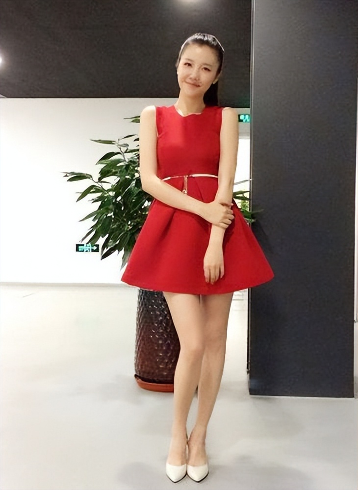 2022央视春晚主持人马凡舒简历,马凡舒2022年春晚主持人开场视频