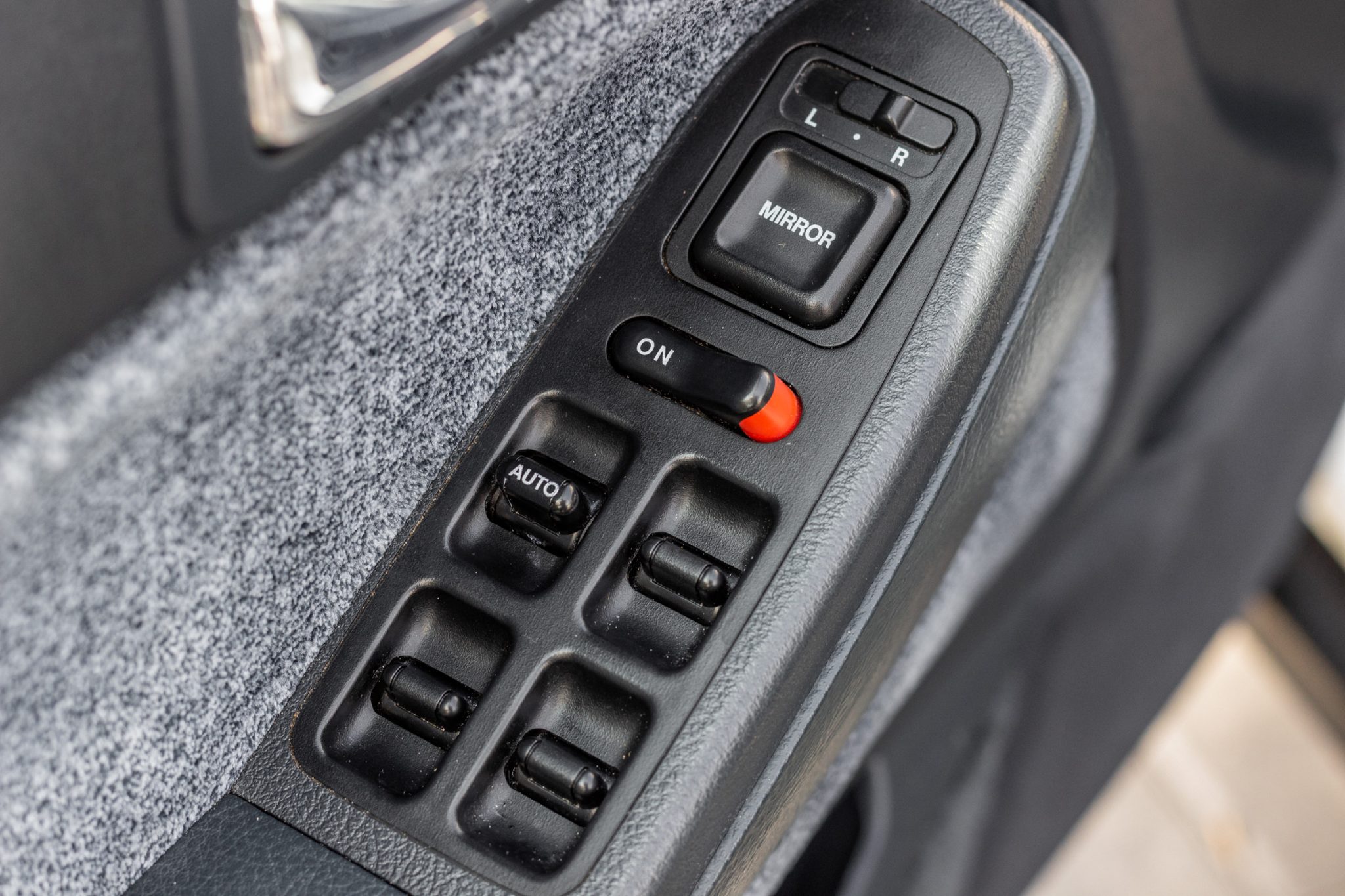 crv从哪一年开始用1.5t,crv诞生于哪一年