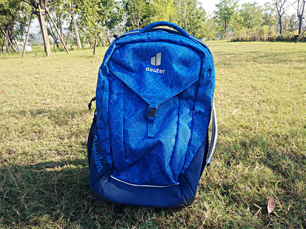 保护脊柱,健康成长:多特(Deuter)Ypsilon优习护脊中学生书包