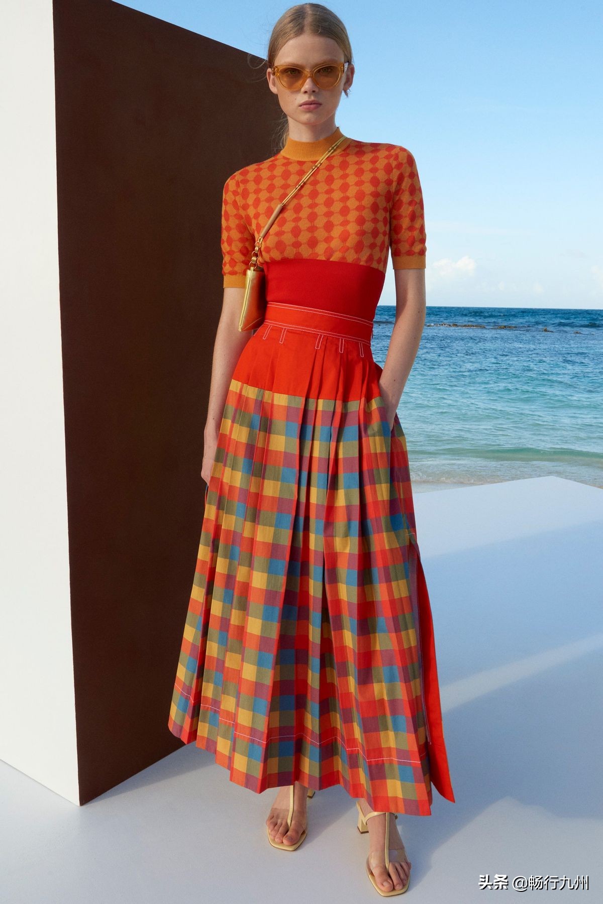 toryburch2022春夏连衣裙,2019toryburch春装