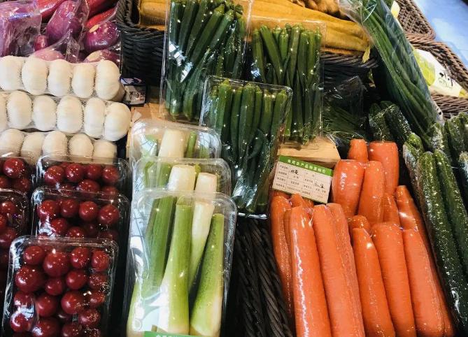 超市哪四种食物半价也不能买,超市里这四类食物千万不要购买