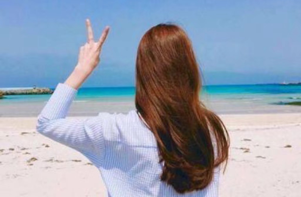 前夫再婚后被他老婆戴绿帽，醉酒时给我打电话：好想回到你身边