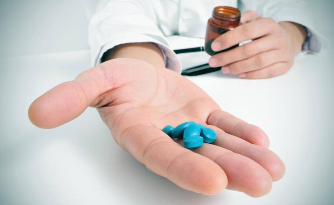 心脏病人吃伟哥对身体有哪些伤害,高血压心脏病服用伟哥应注意什么