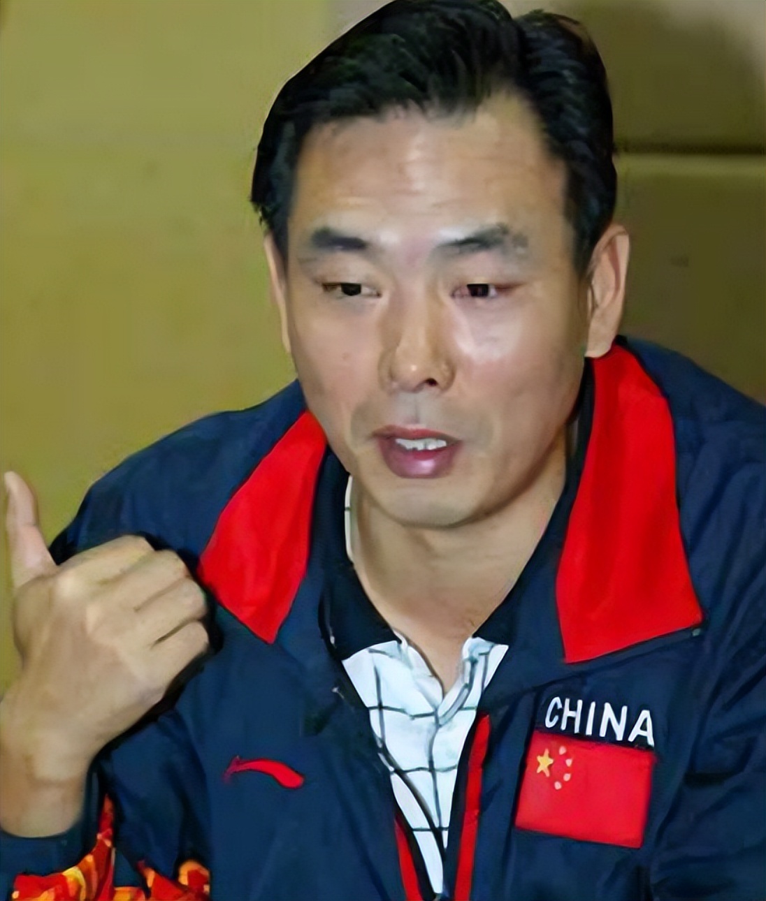 蔡振华：乒乓球世界冠军，带出11位奥运冠军，远赴意大利担任教练