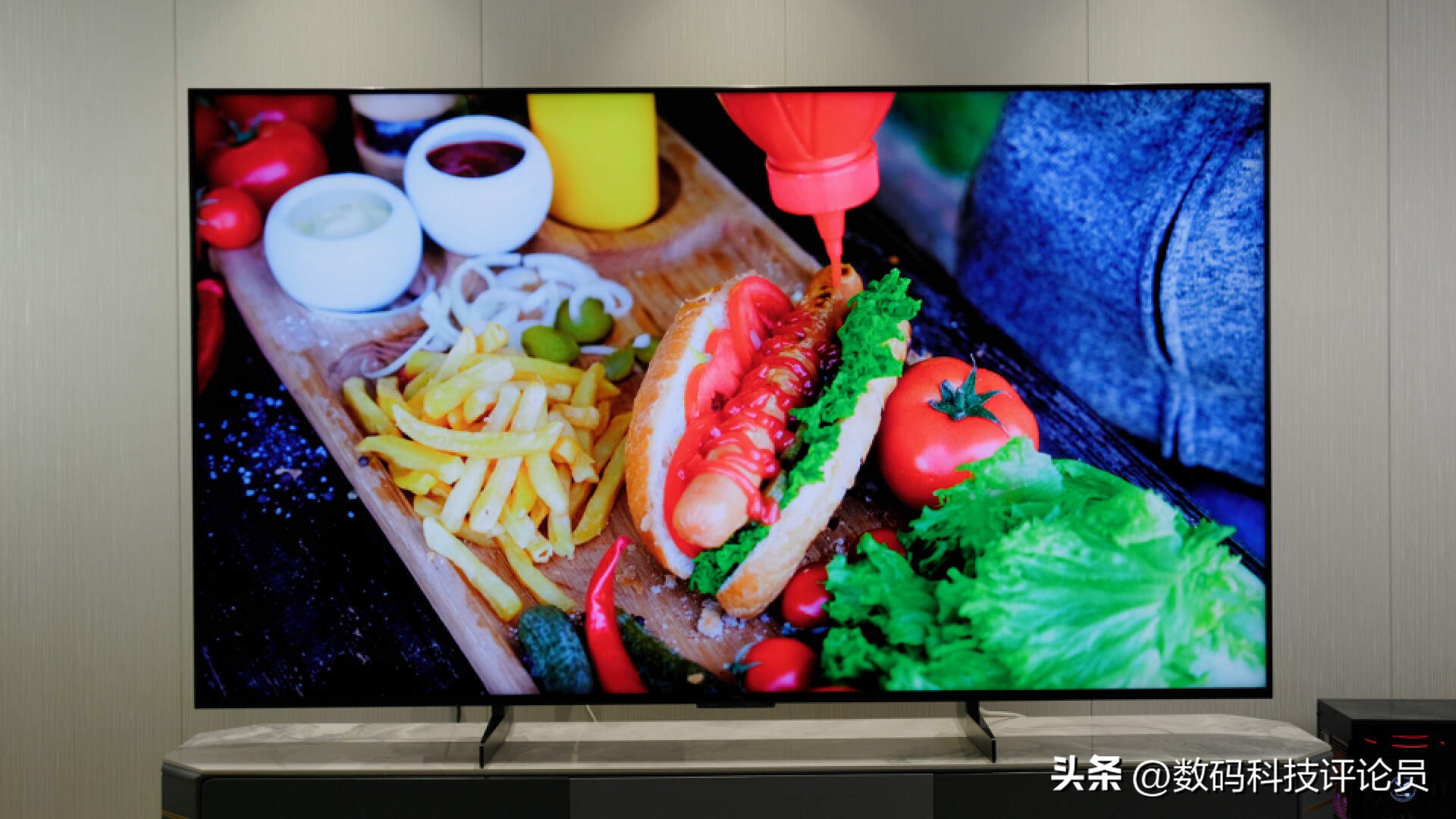 tclq10h的对比度调到多少是最佳,tclq10峰值亮度