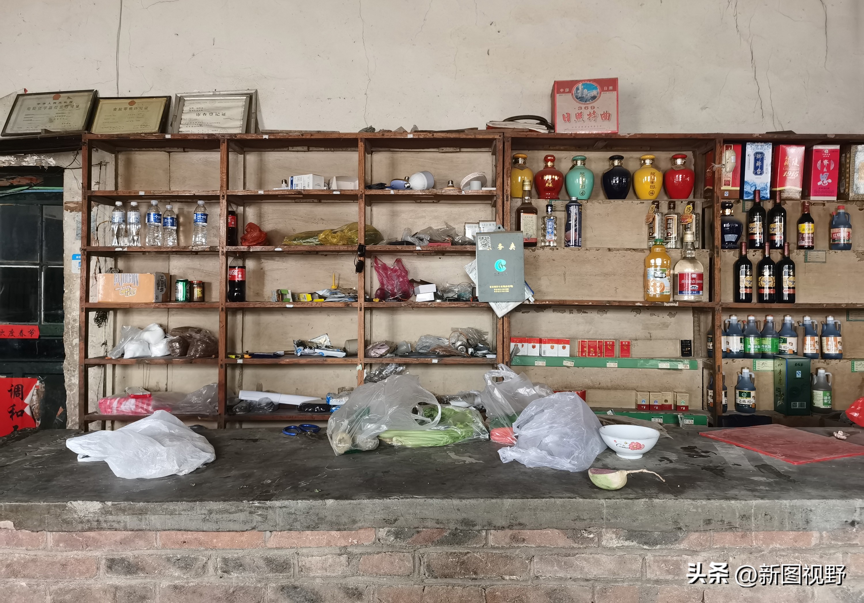 山村有家“私人商店”，经营模式特别，内部装修极其罕见