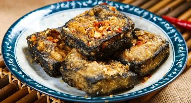 臭鸭蛋还是小时候的味道,五香臭鸭蛋图片