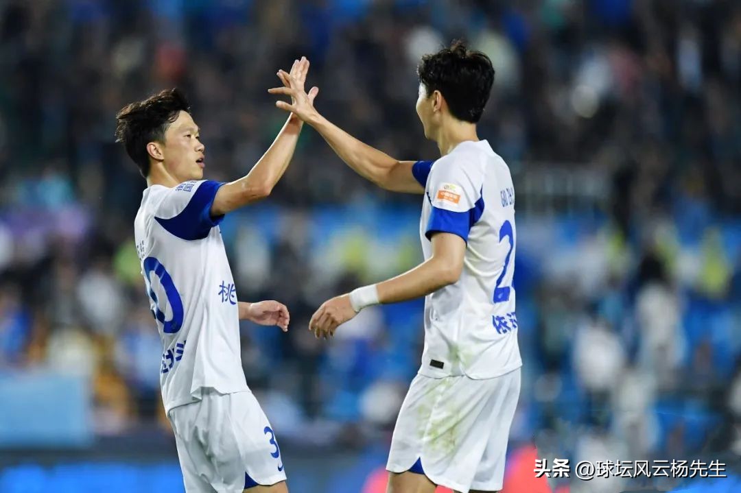 韦世豪陶强龙交换球衣,韦世豪黄紫昌陶强龙