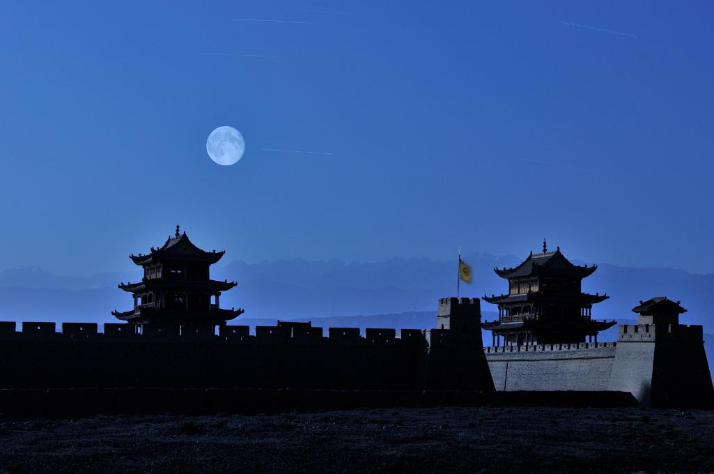 李白秋月无边全文,李白最经典的十首诗