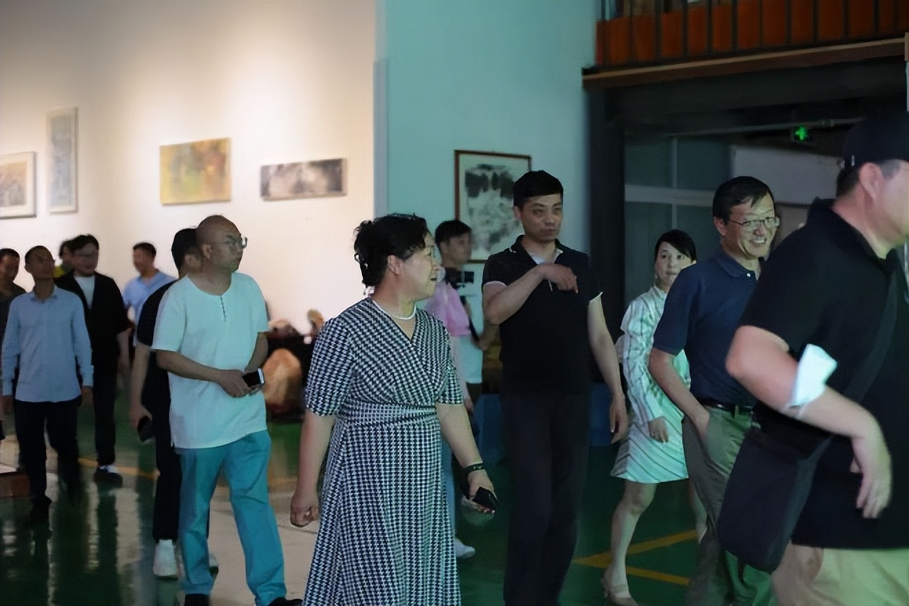 六展齐发《光锥》系列展绽放京南艺术馆