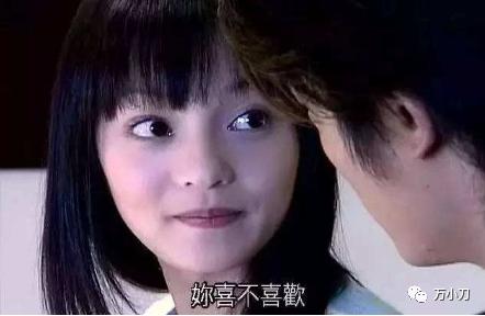 万小刀：美女歌后范玮琪和黑人的瓜