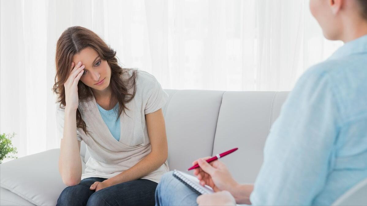 绝经后女性还能过夫妻生活吗？别不好意思，医生告诉你好处有多少