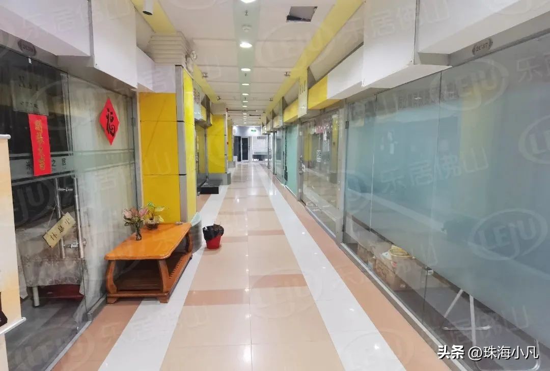 空置！变卖！免租金也没人租！昔日的购物天堂，未来路在何方？