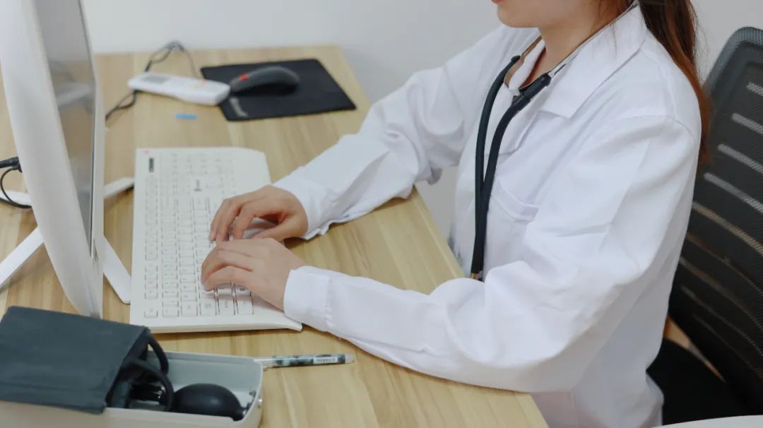 心肌梗塞的症状心里发慌原因,心肌缺血会引起腹胀消化不良吗