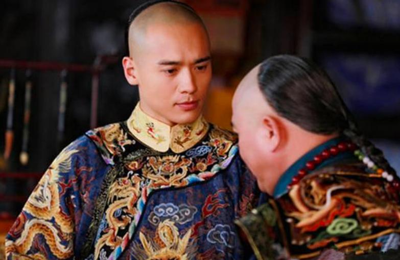 清朝皇帝中，继位的为何大多不是皇长子，老大们都怎么了？