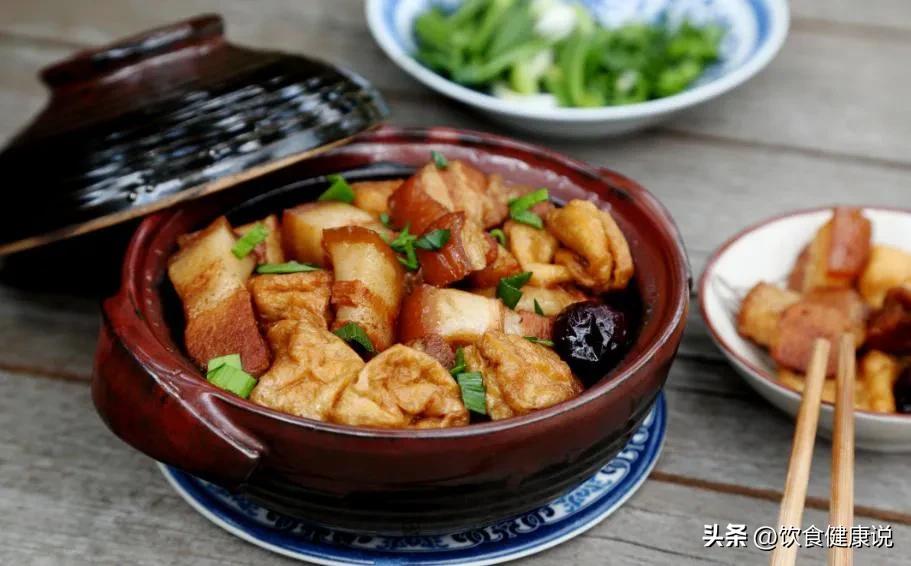 体内湿气重口苦口臭吃什么药,脾胃湿热口干口苦口臭