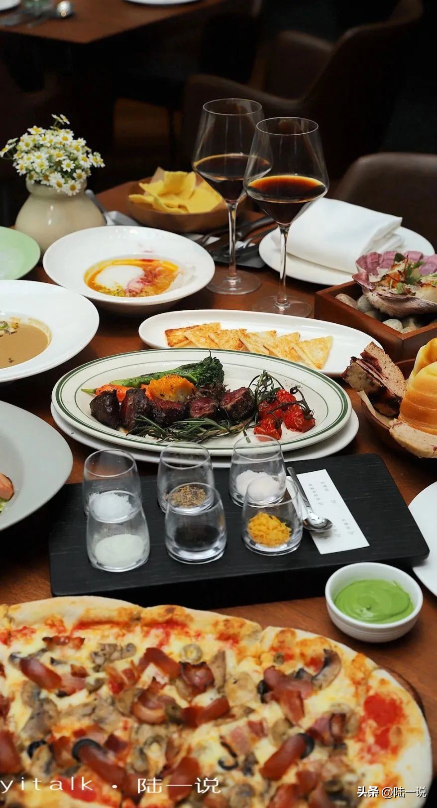 花3500元到牛排馆刷菜单,澳洲、美洲、欧洲,龙虾,蛏王,和牛