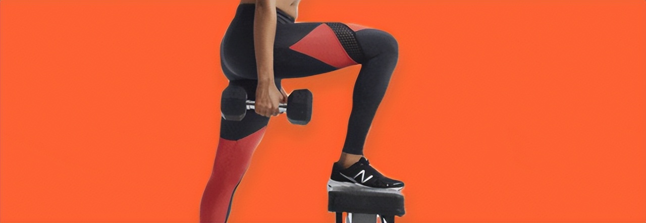 臀部激活肌肉,练臀部最有效的器材深蹲