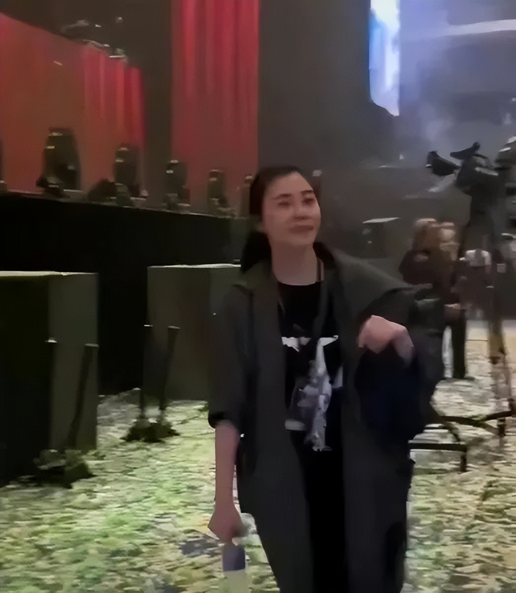 郑伊健老婆蒙嘉慧演唱会,郑伊健和老婆蒙嘉演唱会