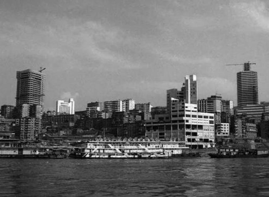 1997年，中央为何要将重庆设为直辖市？事实证明*小平邓**真高明