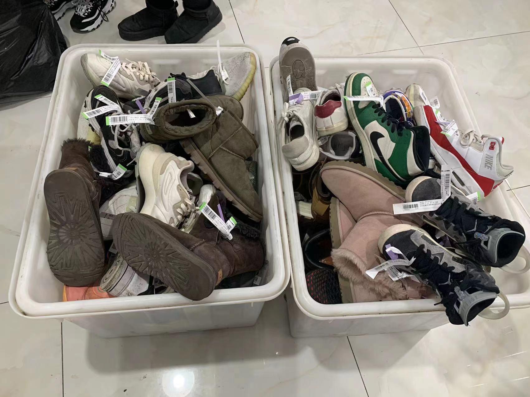 洗鞋店不会告诉你的洗鞋技巧,目前最好的洗鞋方式