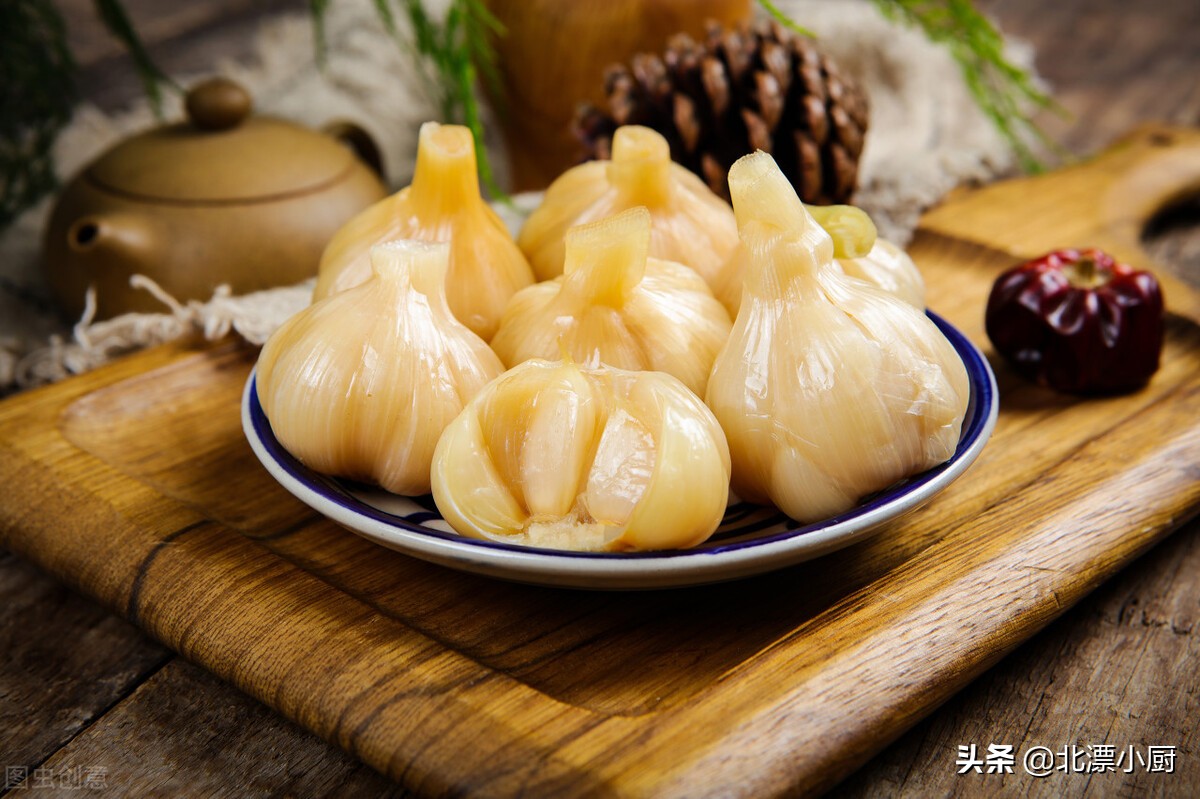 腌糖蒜放些什么调料,腌糖醋蒜都放什么佐料