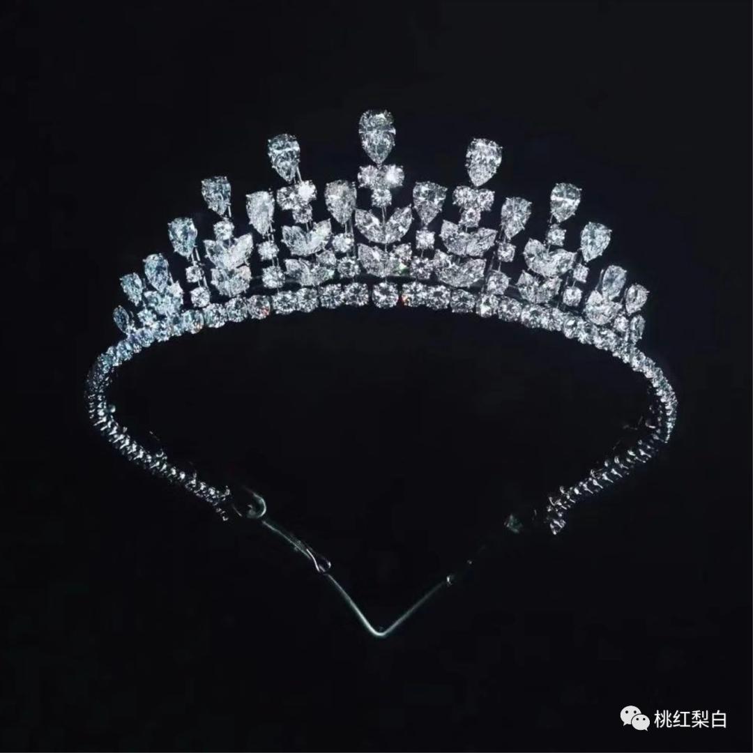 英国温莎公爵夫人珠宝,温莎公爵夫妇珠宝