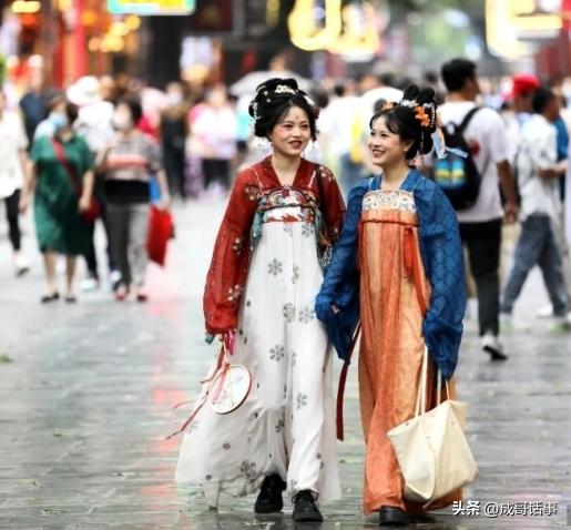 中亚五国峰会VS七国集团峰会