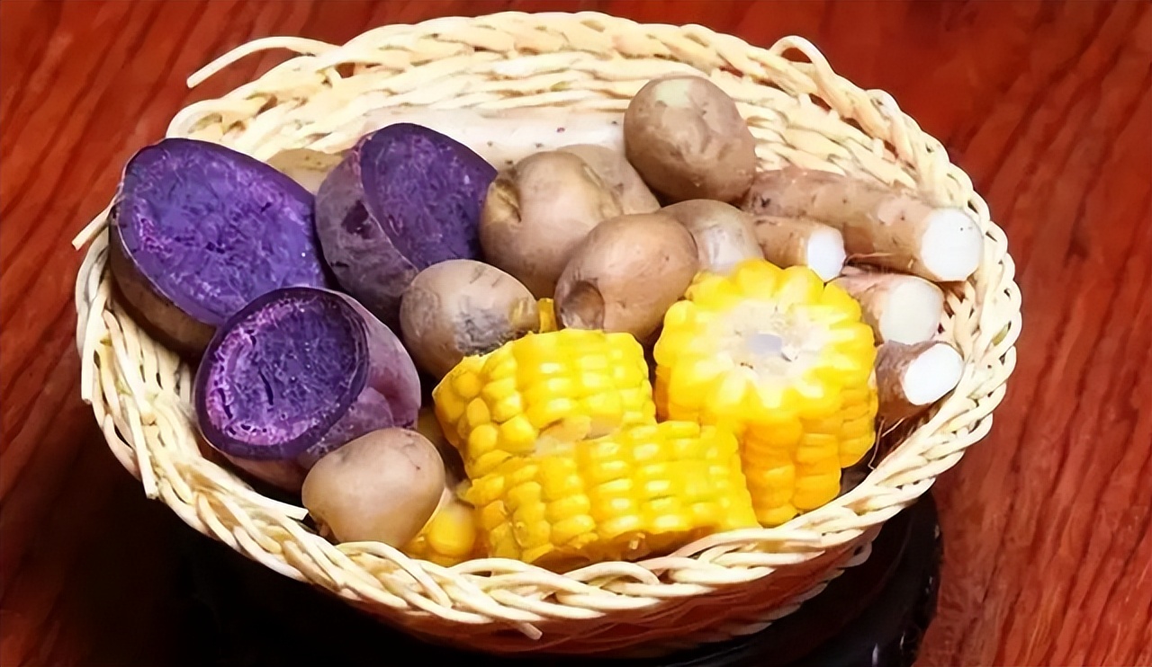 减肥不能碰“瓜子”吗？坦白说：不想腹部长赘肉，6种主食要忌口