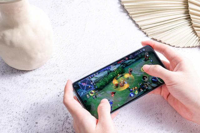 女神节手机推荐：vivo太懂小姐姐，王嘉尔、蔡徐坤代言