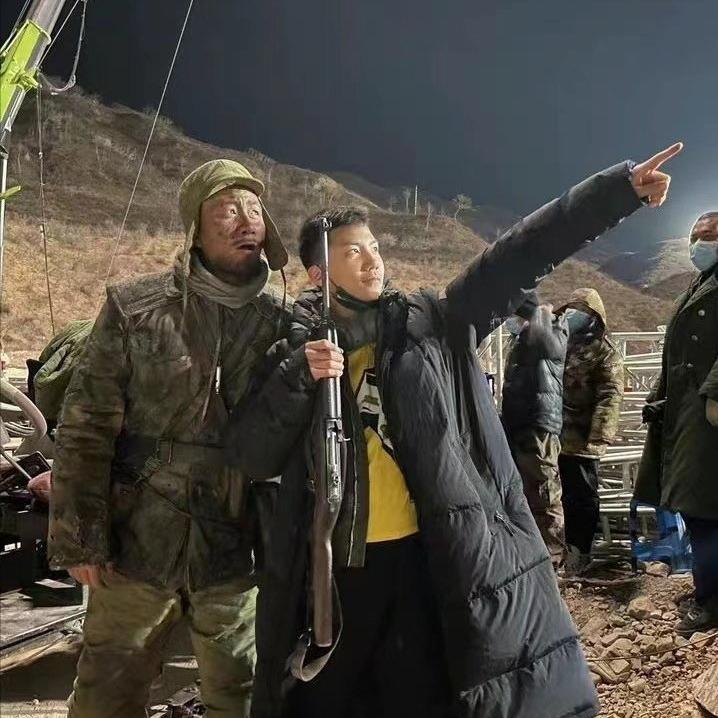 5月只过去9天,曝出9个瓜,离世、恋情、复合、破产,个个是大瓜