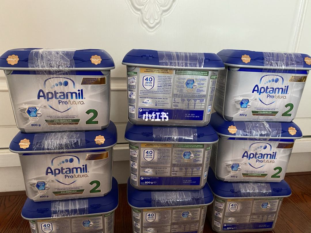 德国爱他美白金版跟经典区别,德国爱他美白金版二段真假对比