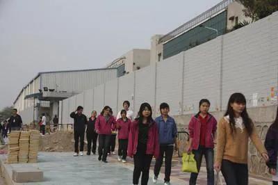 龙华富士康真的那么累吗,进入龙华富士康的感受