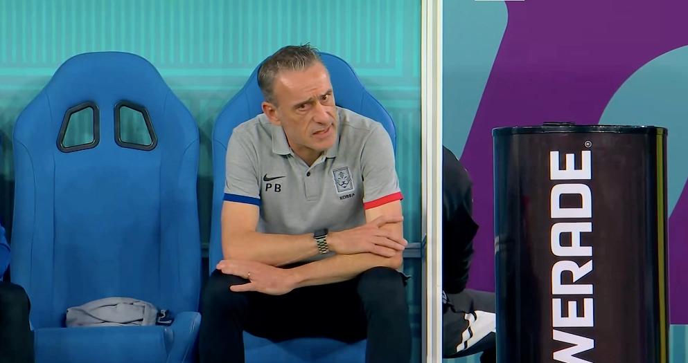 13分钟2-0！韩国被打爆内马尔维尼修斯进球巴西两度跳起桑巴舞