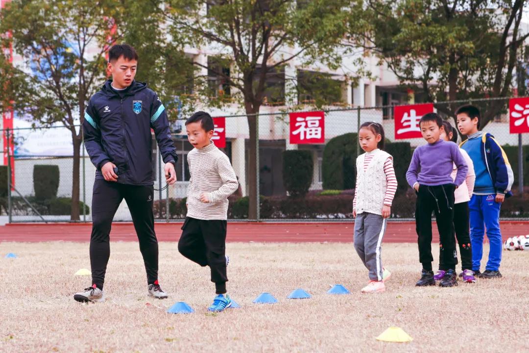 如皋丁堰小学足球,南通如皋市丁堰镇丁堰小学