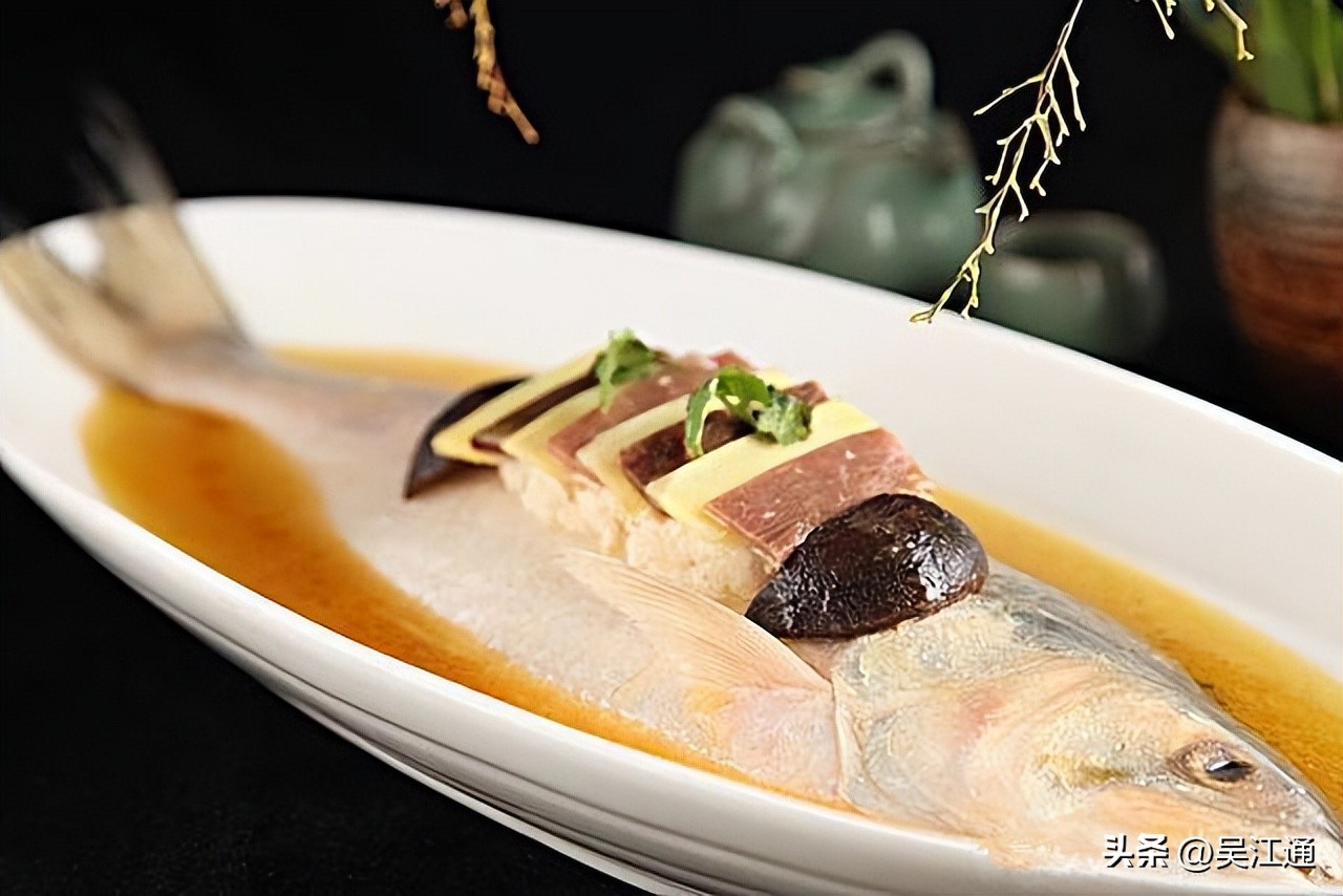 泥鳅发病怎么处理干净,泥鳅吃什么