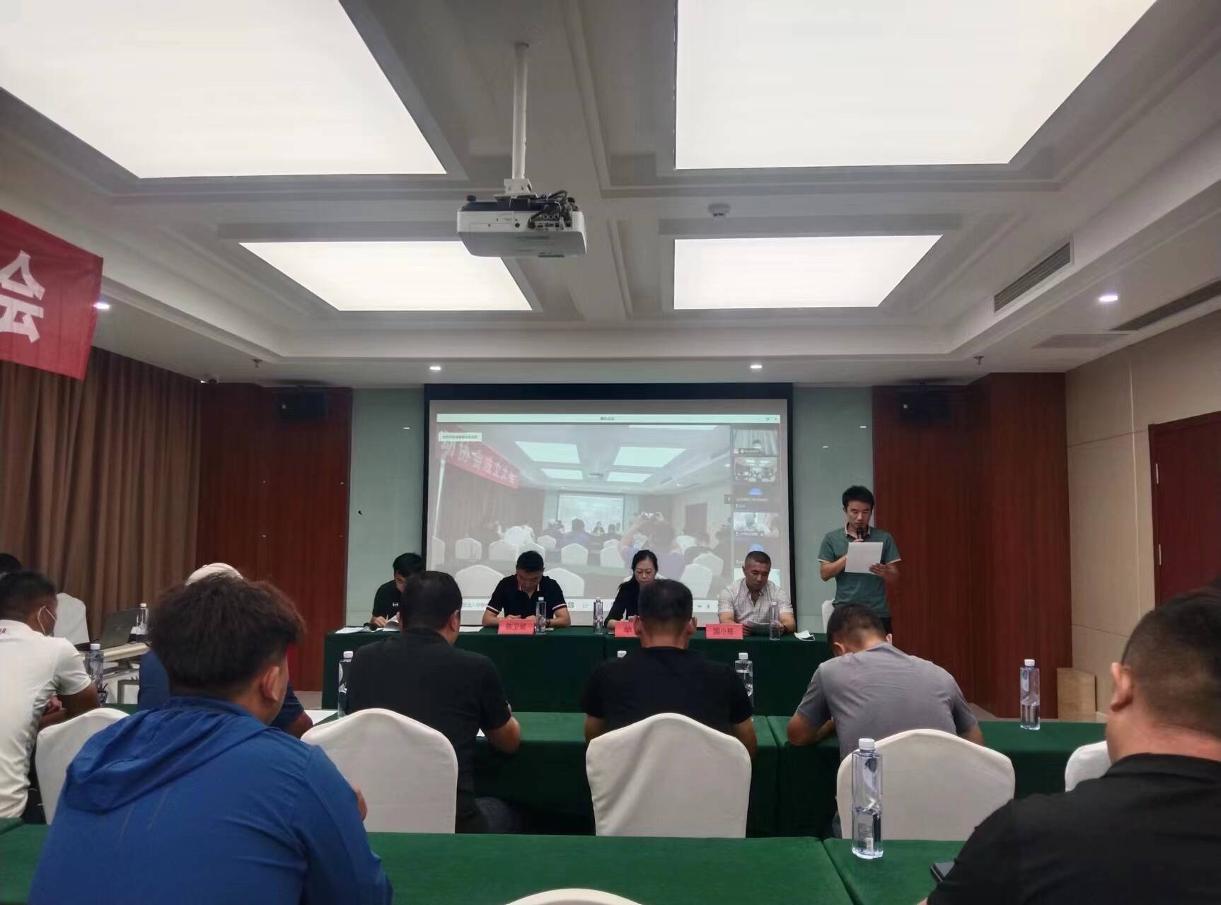 聊城市东昌府区：足球运动协会成立