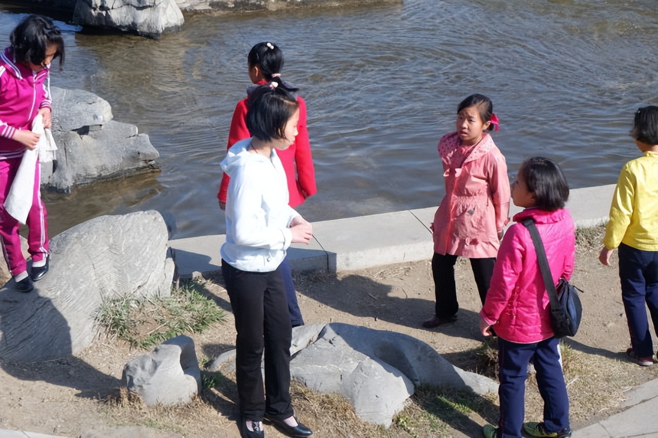 朝鲜的传统鞋子,朝鲜人民送的鞋子