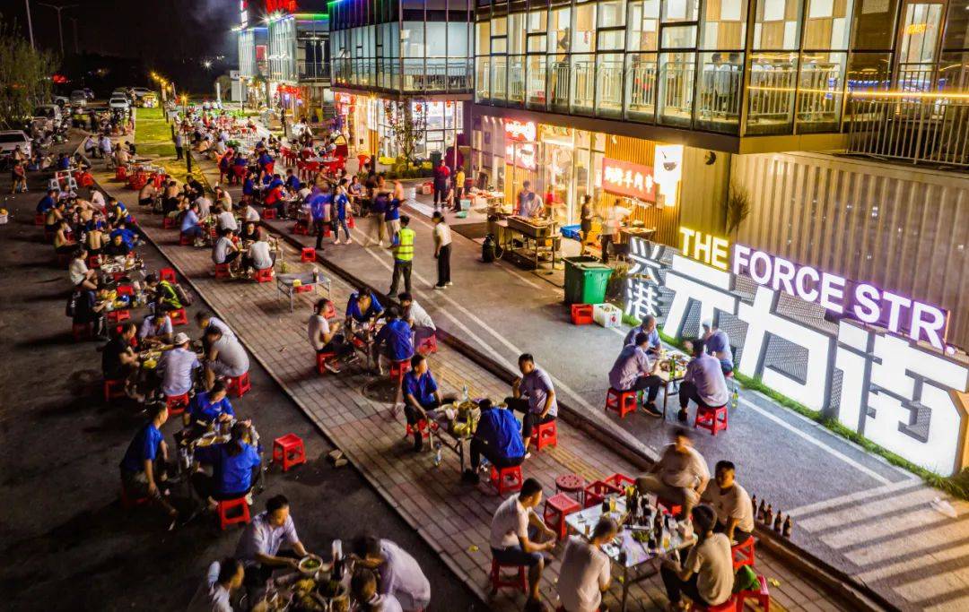 郑州航空港经济综合实验区汽车城,跑出加速度绽放新颜值