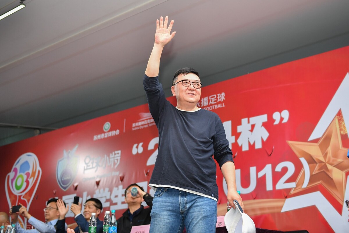 2034杯董路赞助,董路谈传奇足球