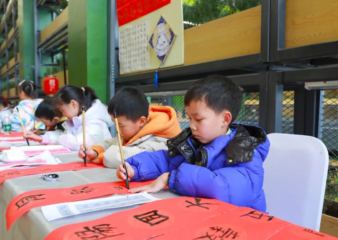 新津邀请赛,烟火邀请赛