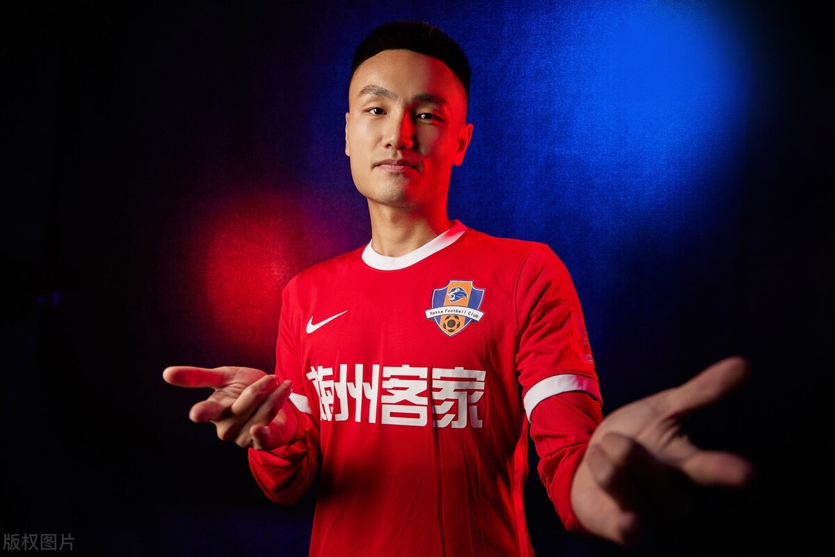 梅州客家足球俱乐部写真,梅州客家队海报