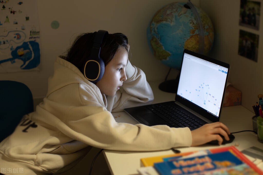 华夏思源心理咨询师：如何在业余时间，心无旁骛的高效学习？