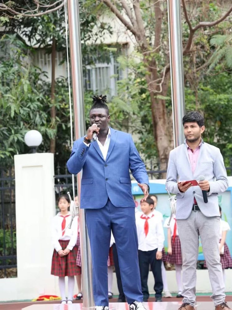 安全伴我成长小学,安全伴我成长教育