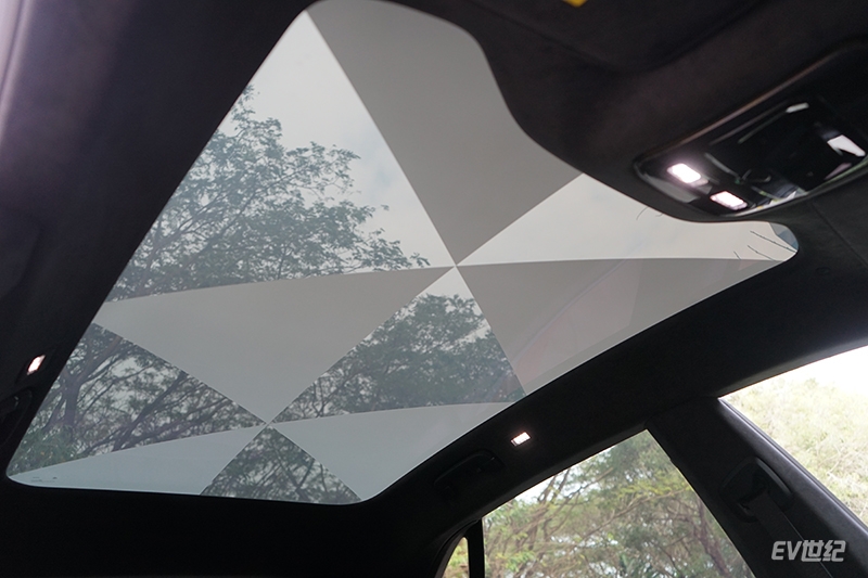 沉浸体验路特斯eletre,试驾路特斯入门版