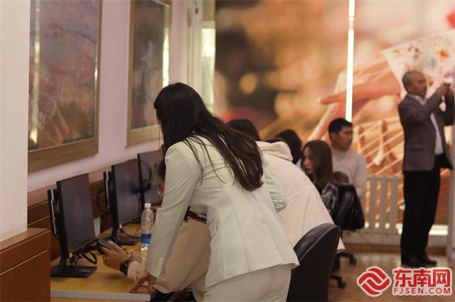 黎明（中亚）海丝学院2024级跨境电商培训班正式开班