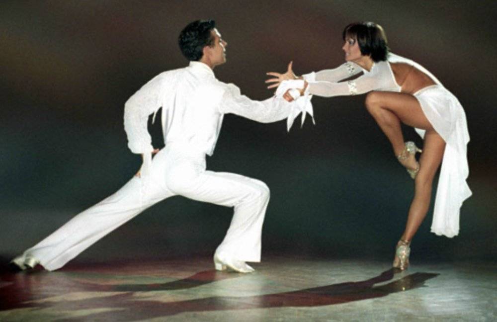 被化学逼疯的女人,被化学逼疯的女孩原视频