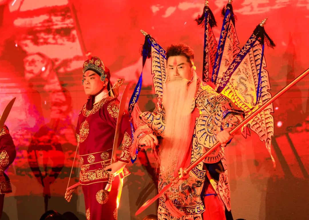 品江南之韵、显传统之潮、荟世界之美，“最江南国潮月”开幕啦～