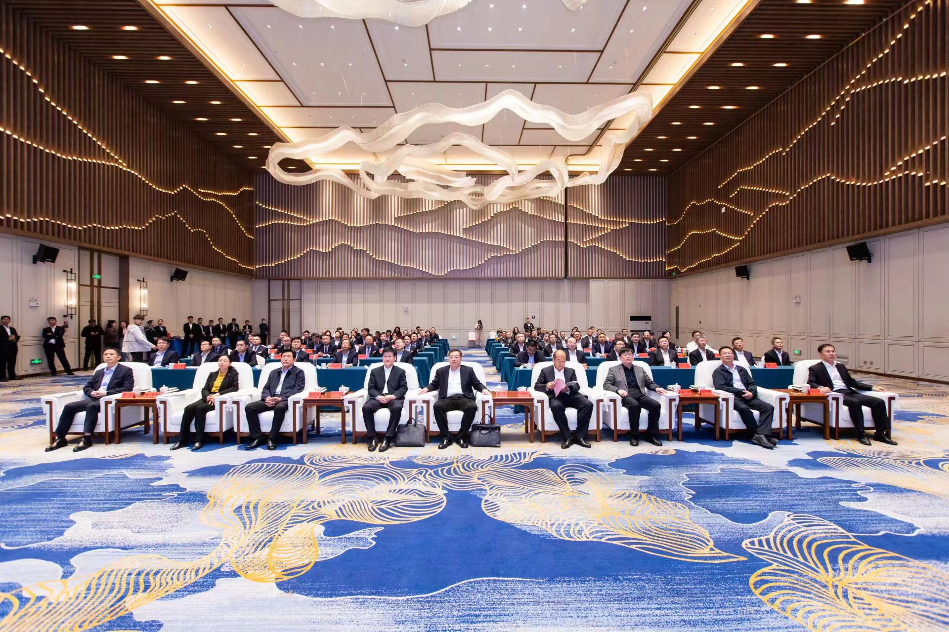 娣卞寲閾朵紒鍚堜綔瀹炵幇鍏辫耽鍙戝睍,娣卞寲閾朵紒鍚堜綔鎼烘墜鍏辫耽鏈潵